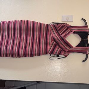 💕✨ GUESS BODYCON DRESS ✨💕